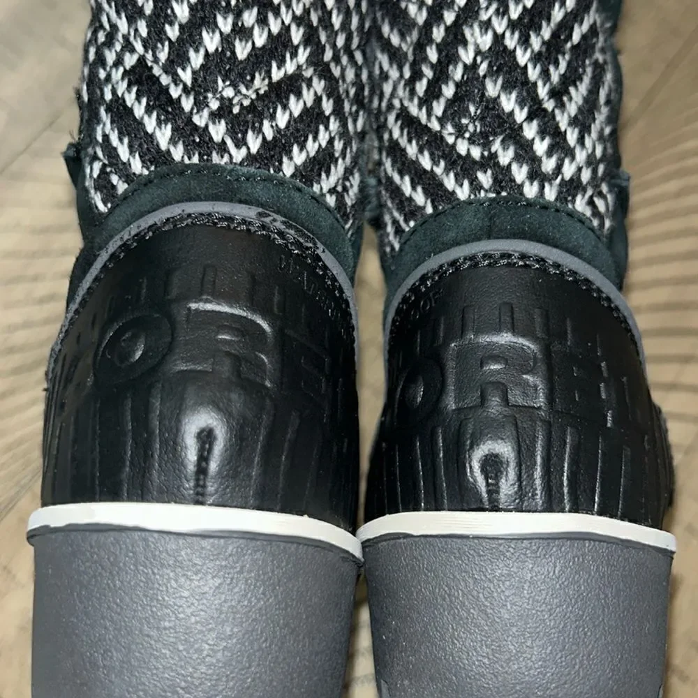 Sorel All Weather Boots 🥾🥾 Bring on the Snow ❄️ ⛄️ Sleigh 🛷 or Rain ☔️ 🌧️ 🌈